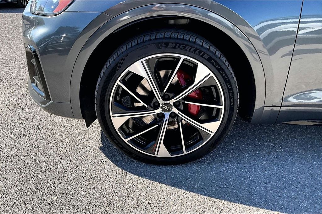 2023 Audi SQ5 Premium Plus quattro