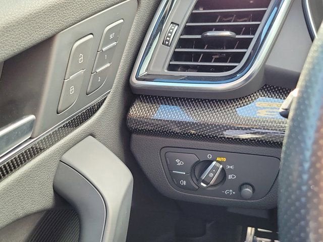 2023 Audi SQ5 Premium Plus