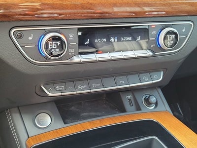 2023 Audi Q5 40 Premium Plus