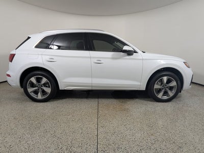 2024 Audi Q5 Premium Plus 40 TFSI quattro