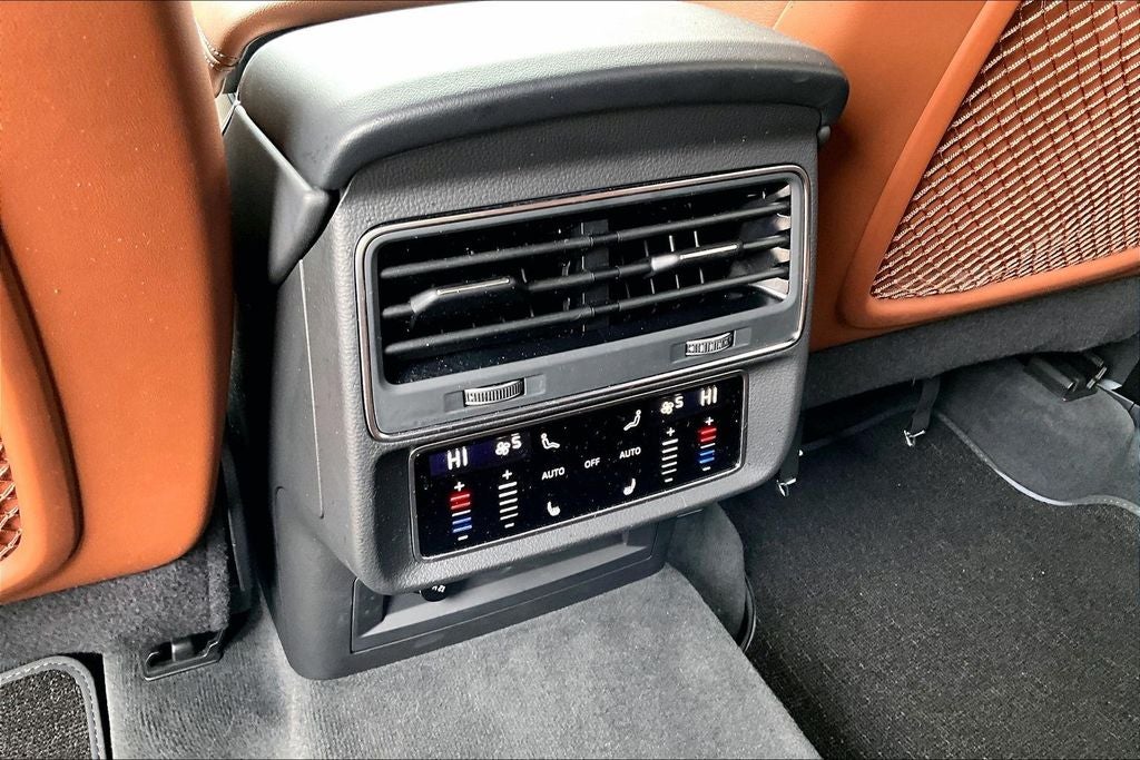 2025 Audi Q8 55 Premium Plus quattro