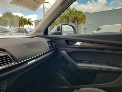 2023 Audi Q5 40 Prestige