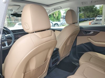 2021 Audi Q8 55 Prestige quattro