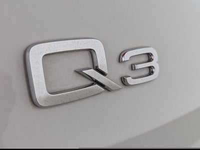 2023 Audi Q3 S line Premium 45 TFSI quattro