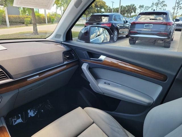 2024 Audi Q5 e 55 Premium Plus