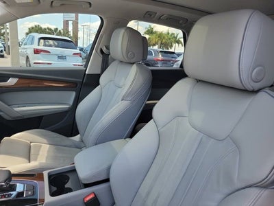 2024 Audi Q5 e 55 Premium Plus