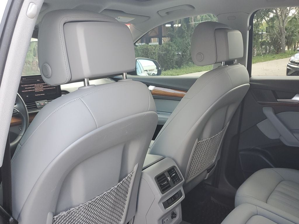 2023 Audi Q5 45 S line Premium quattro