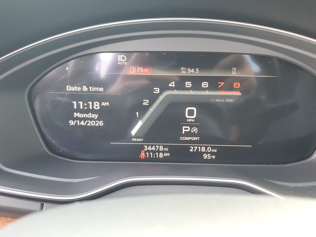 2023 Audi Q5 45 S line Premium quattro
