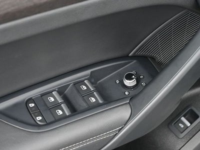 2024 Audi Q5 45 S line Premium quattro