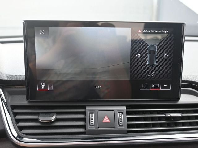 2024 Audi Q5 45 S line Premium quattro