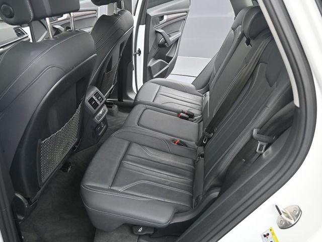 2024 Audi Q5 45 S line Premium quattro