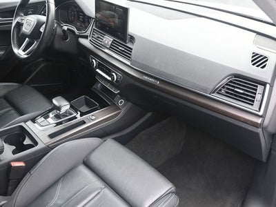 2024 Audi Q5 45 S line Premium quattro