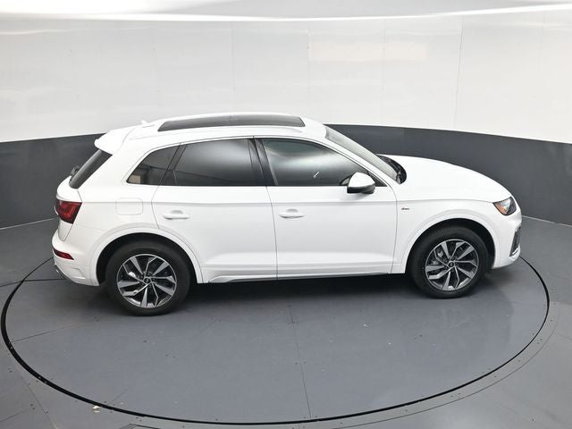 2024 Audi Q5 45 S line Premium quattro