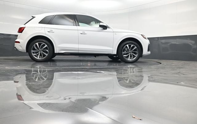 2024 Audi Q5 45 S line Premium quattro