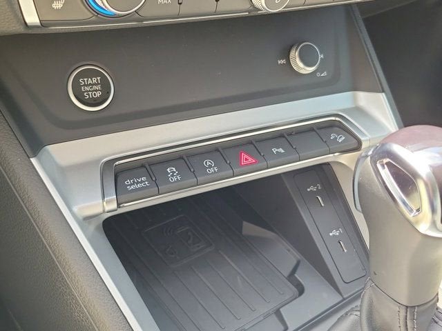 2025 Audi Q3 Premium Plus