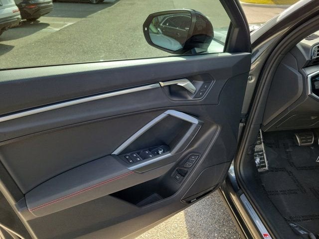 2025 Audi Q3 Premium Plus