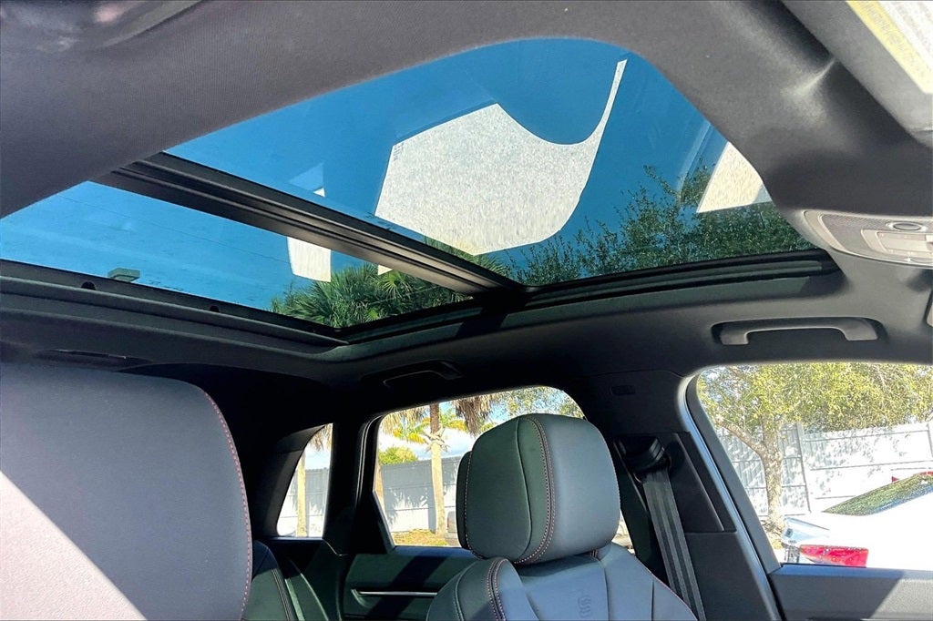 2025 Audi Q3 Premium Plus S Line quattro