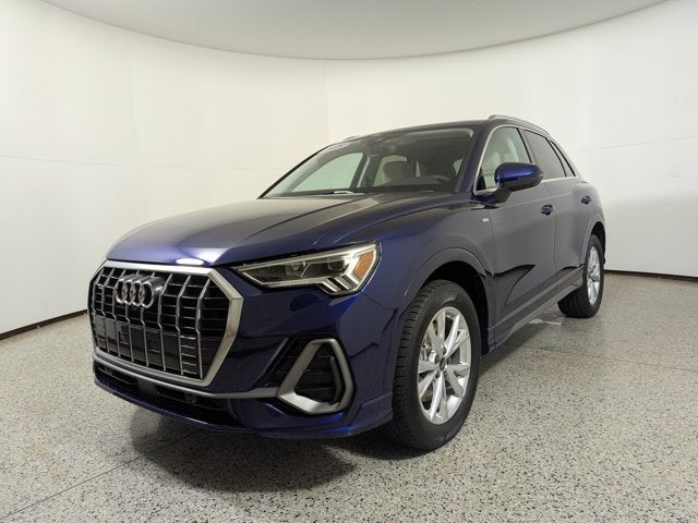 2025 Audi Q3 S line Premium Plus 45 TFSI quattro