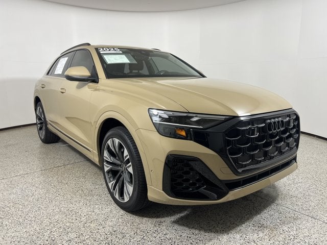 2025 Audi Q8 Premium Plus 55 TFSI quattro