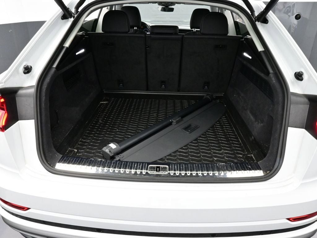 2023 Audi Q8 55 Premium Plus quattro