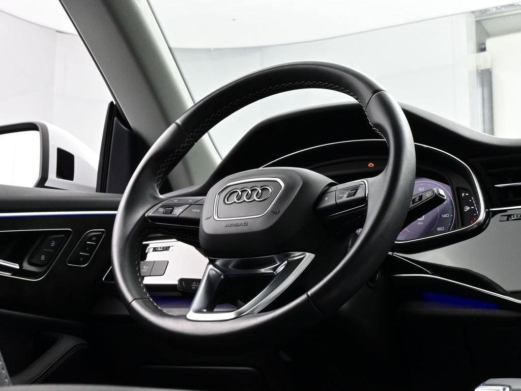 2023 Audi Q8 55 Premium Plus quattro