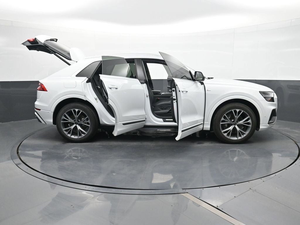 2023 Audi Q8 55 Premium Plus quattro