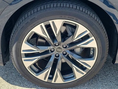 2026 Audi Q8 55 Premium Plus