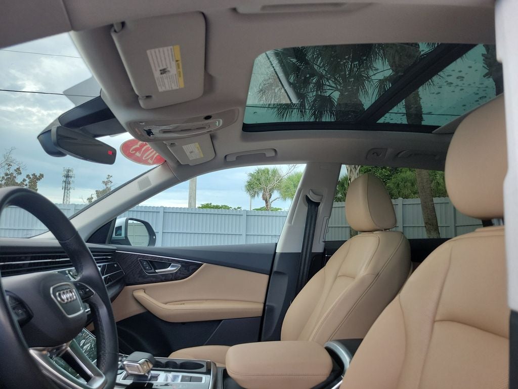 2023 Audi Q8 55 Premium Plus quattro