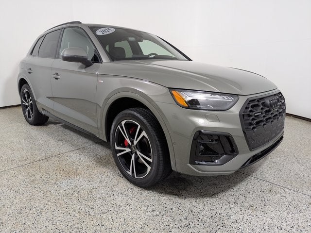 2025 Audi Q5 S line Prestige 45 TFSI quattro