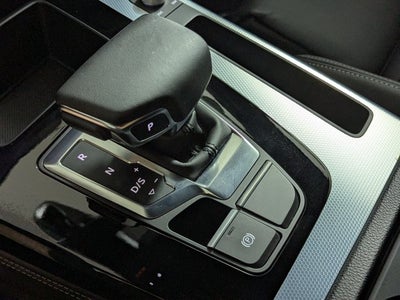 2025 Audi Q5 S line Prestige 45 TFSI quattro