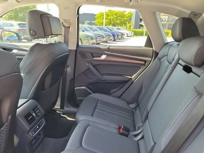 2023 Audi Q5 45 S line Prestige