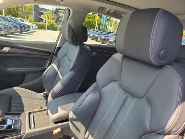 2023 Audi Q5 45 S line Prestige