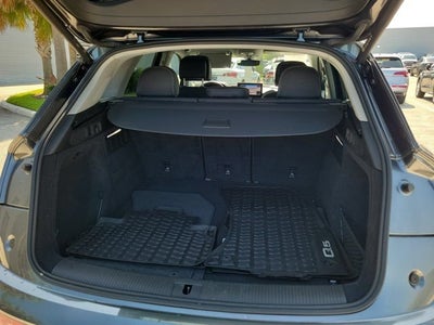 2023 Audi Q5 45 S line Prestige