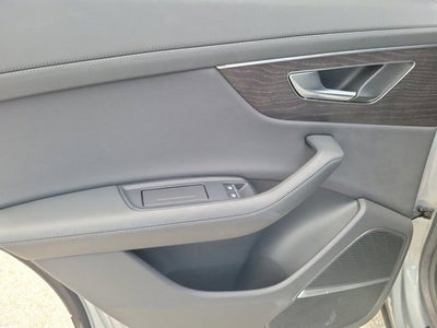 2023 Audi Q8 55 Prestige