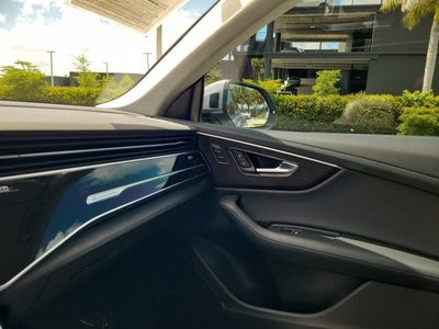 2023 Audi Q8 55 Prestige