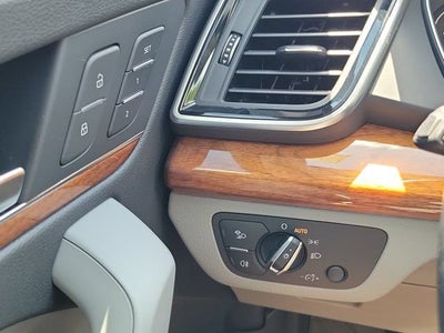 2023 Audi Q5 45 S line Premium
