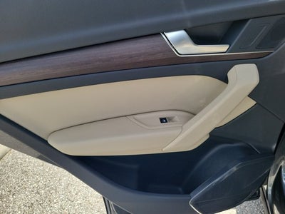 2022 Audi Q5 45 S line Premium