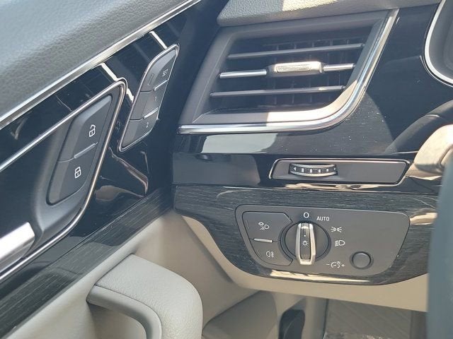 2019 Audi Q7 55 SE Premium Plus