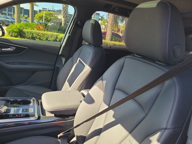 2026 Audi Q7 45 Premium Plus
