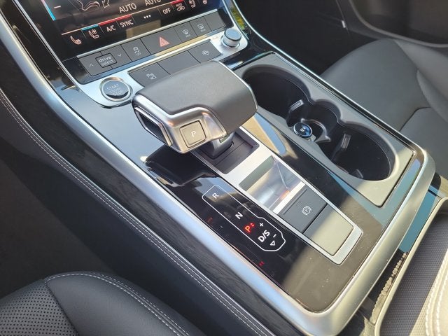 2026 Audi Q7 45 Premium Plus
