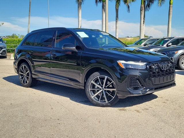 2026 Audi Q7 45 Premium Plus