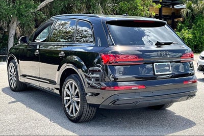 2023 Audi Q7 45 Premium Plus quattro