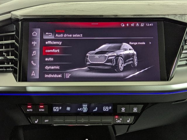 2024 Audi Q4 e-tron Premium Plus 55 quattro