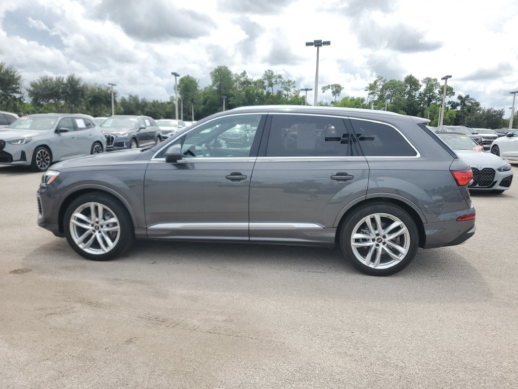 2025 Audi Q7 55 Premium Plus quattro