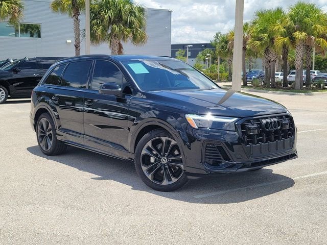 2025 Audi Q7 55 Premium Plus