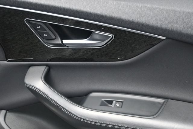 2021 Audi Q7 55 Premium Plus quattro