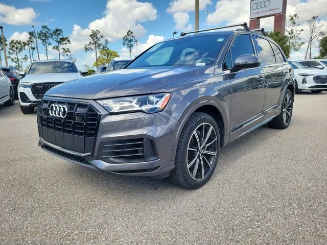 2021 Audi Q7 55 Premium Plus