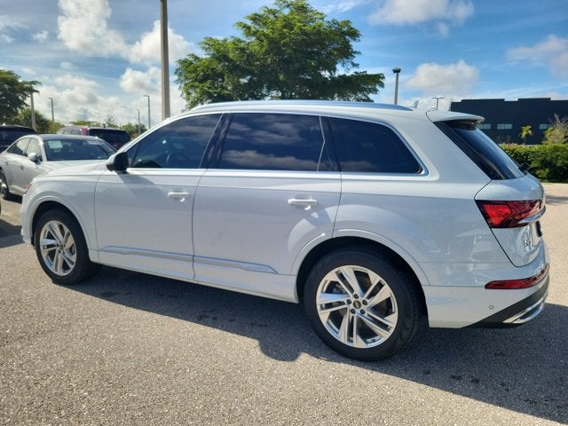 2023 Audi Q7 55 Premium Plus