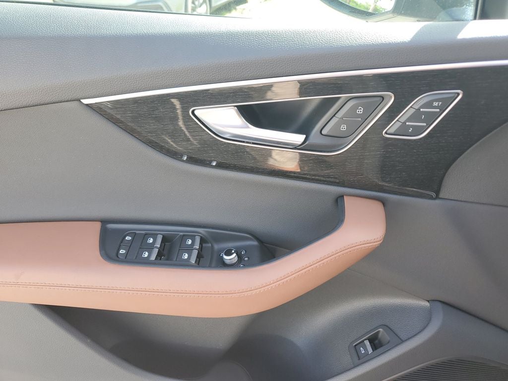 2023 Audi Q7 55 Premium Plus quattro