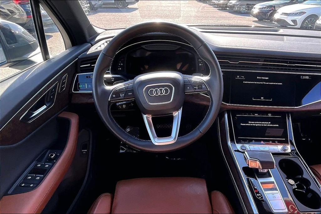 2025 Audi Q7 55 Prestige quattro